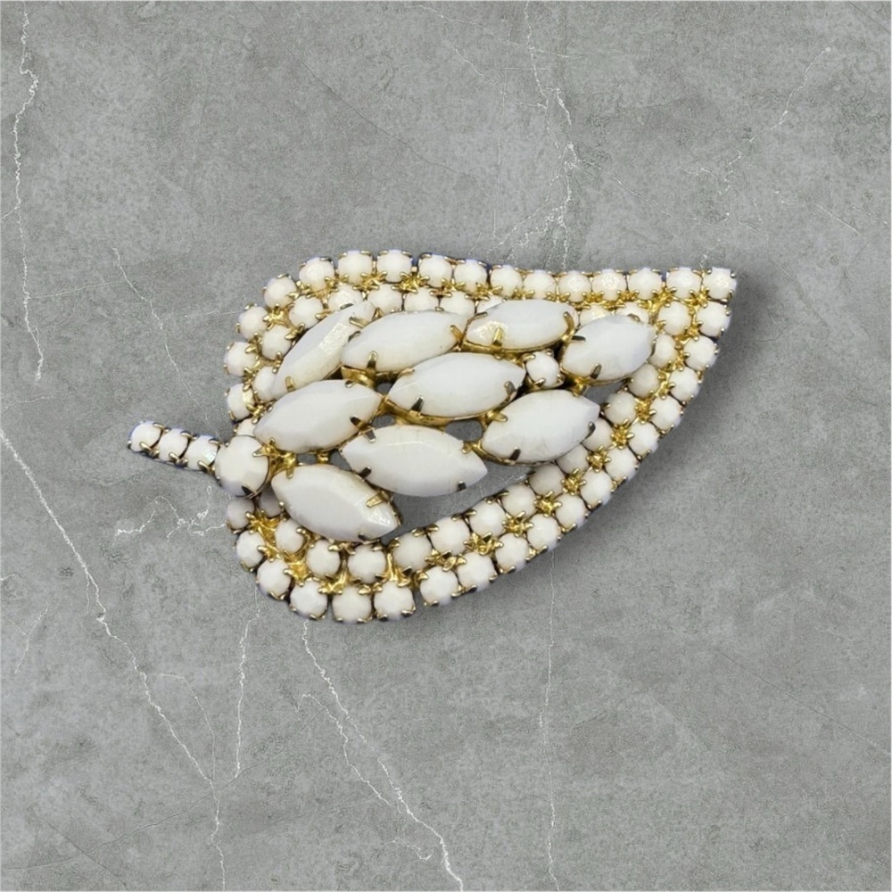DeLizza & Elster 1960s milk glass leaf brooch